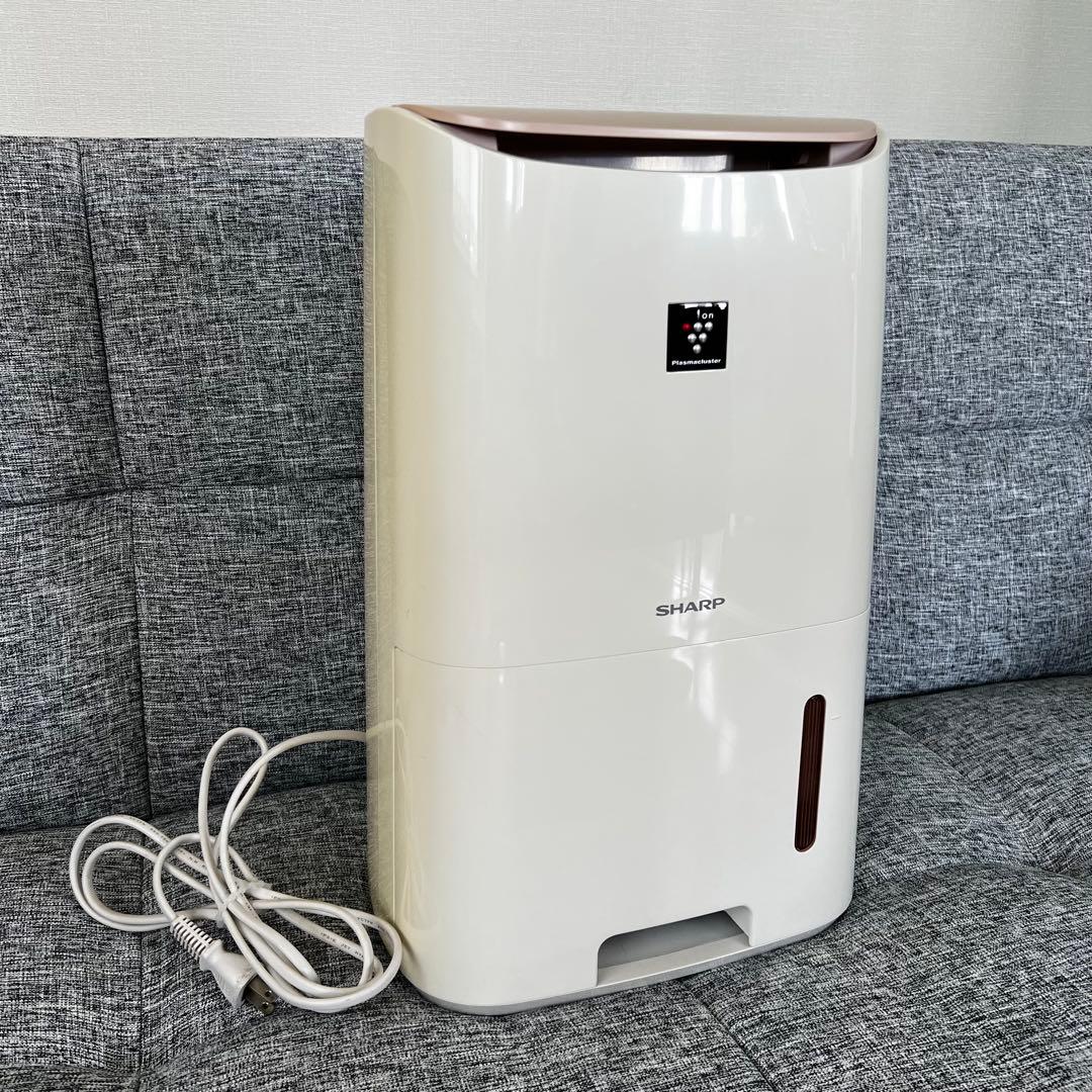 SHARP シャープ 除湿器 CV-E71-W 2016年製 2.5L 100V