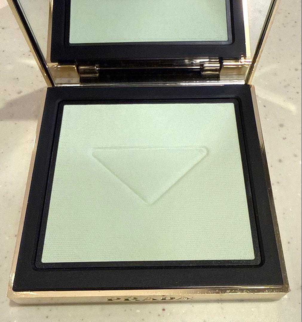 プラダリセットセッティングパウダー