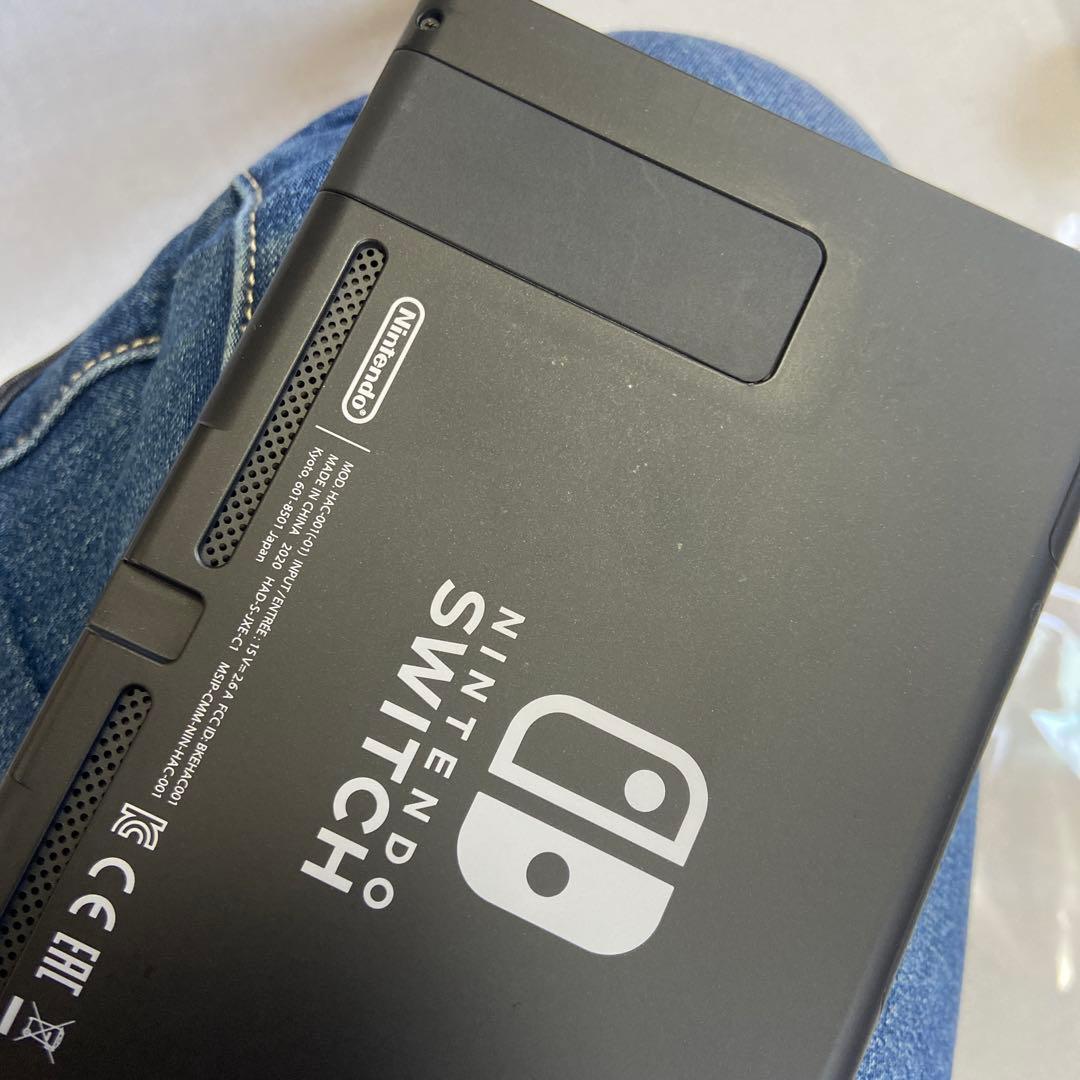 【ほぼ美品】Nintendo Switch バッテリー強化版 2020年製