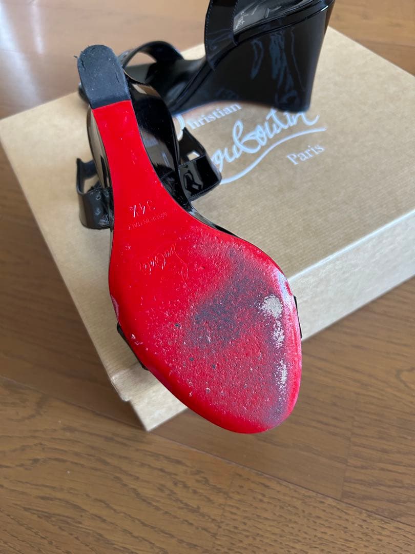 【美品】Christian Louboutin ブラックウェッジヒールサンダル