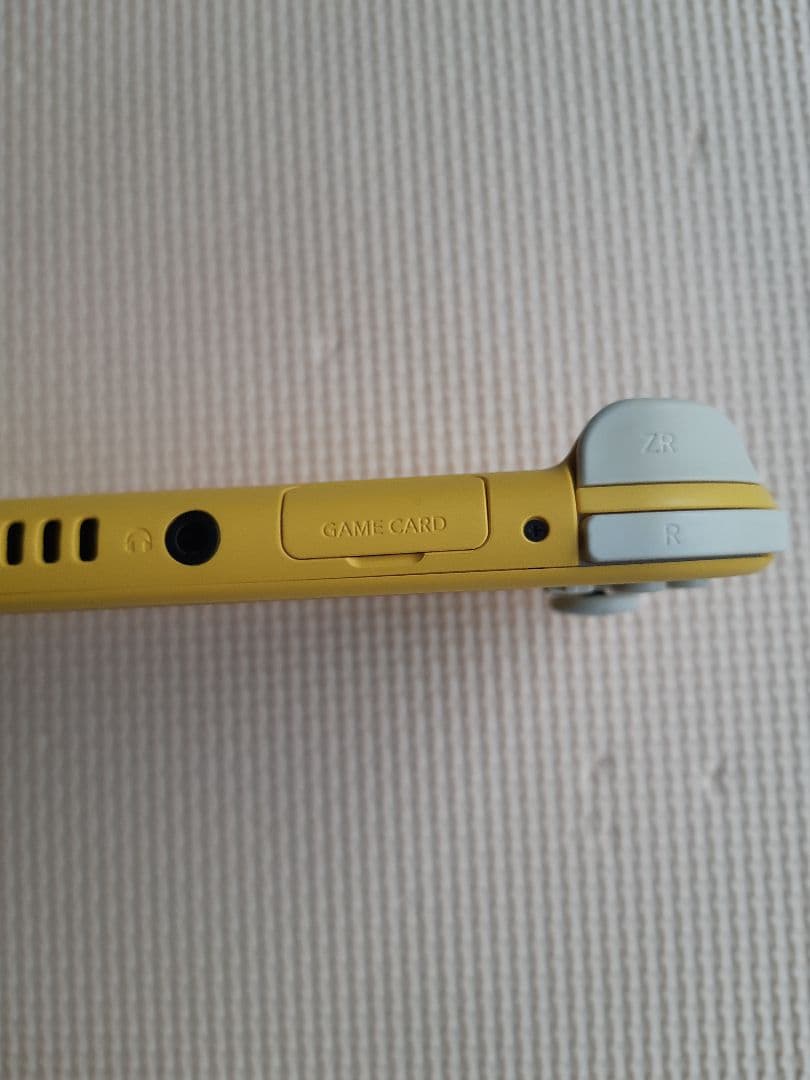 ジャンク　Nintendo Switch Lite イエロー　本体