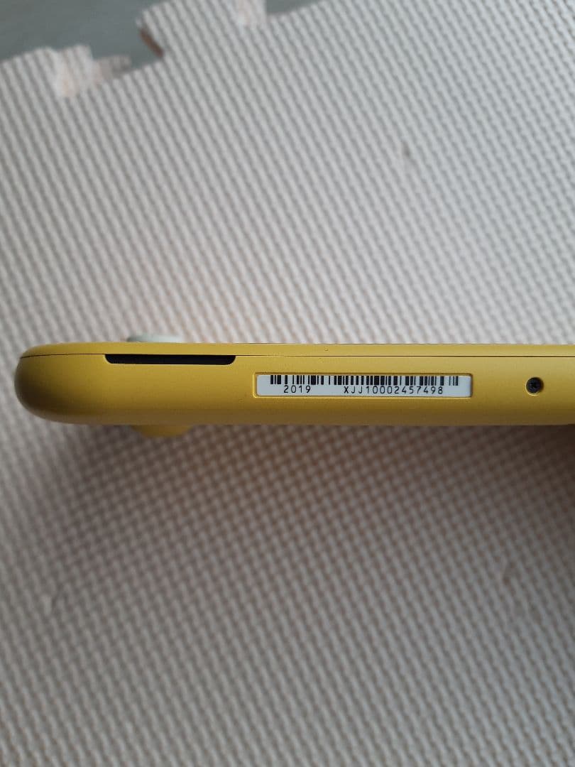 ジャンク　Nintendo Switch Lite イエロー　本体