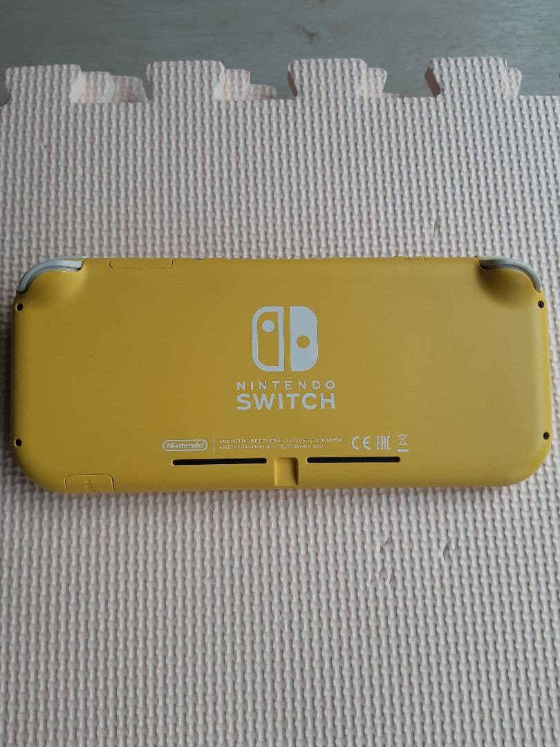 ジャンク　Nintendo Switch Lite イエロー　本体