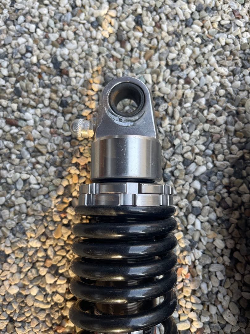 GB250クラブマン リアショック SIE製　295mm