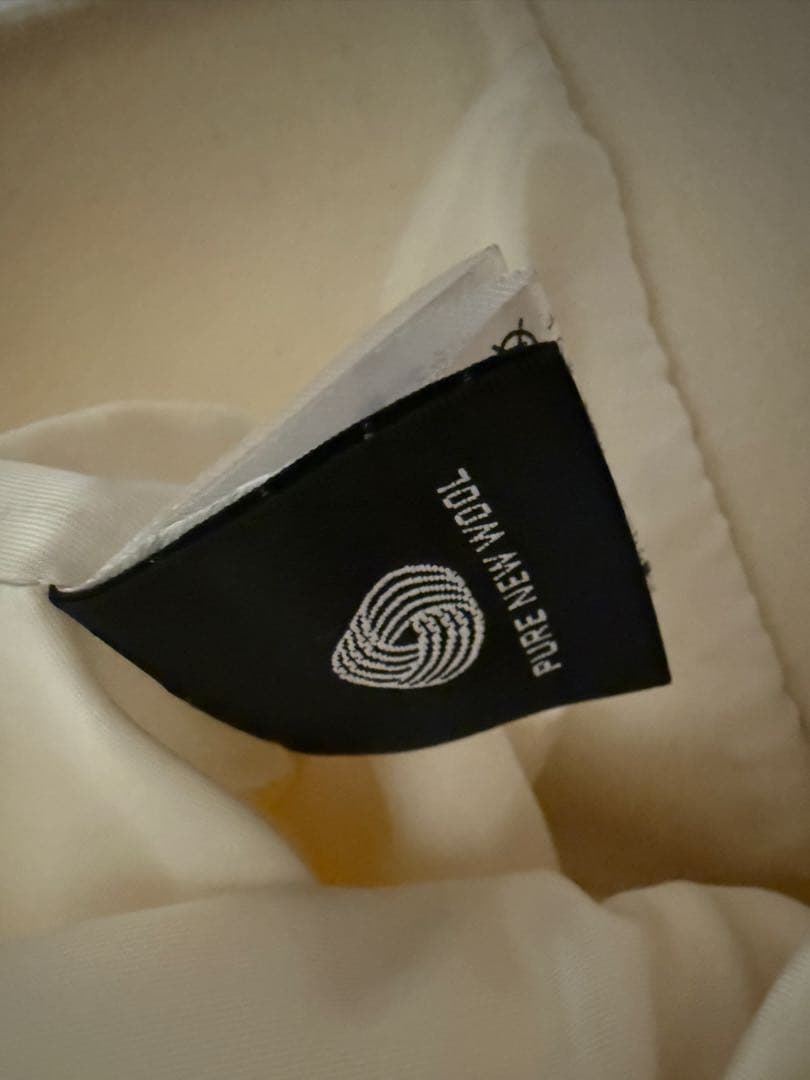 anuans スタンドネックリバーショートコート