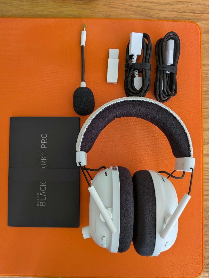 Razer BLACKSHARK V2 PRO アップグレードモデル White