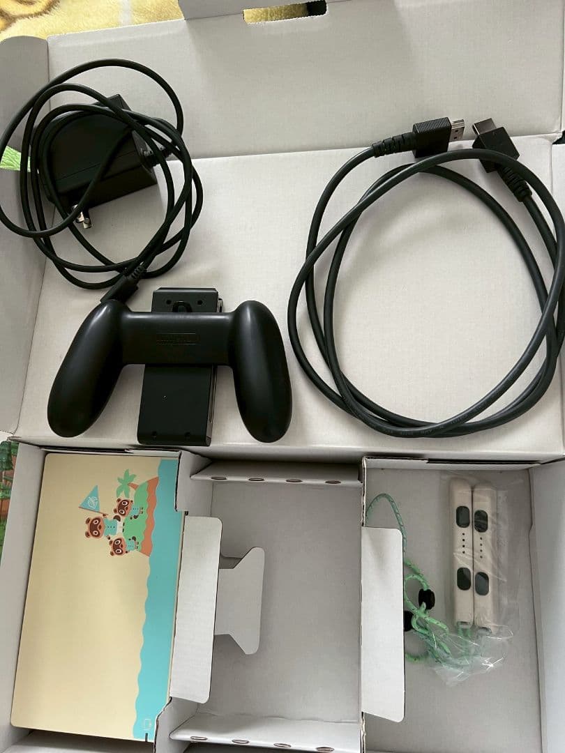 あつまれ どうぶつの森セット本体・amiiboカード・攻略本