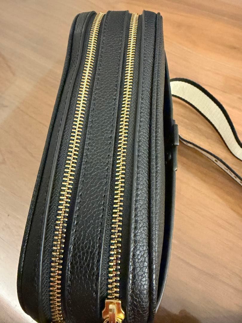 y*o様 新品未使用　LAUREN RALPH ブラックショルダーバッグ　レザー