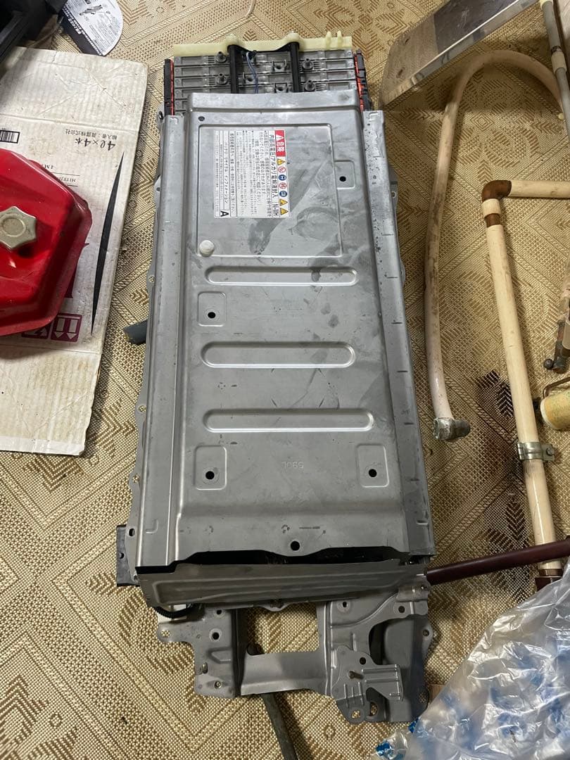 30 プリウス　ハイブリッドバッテリー　ジャンク