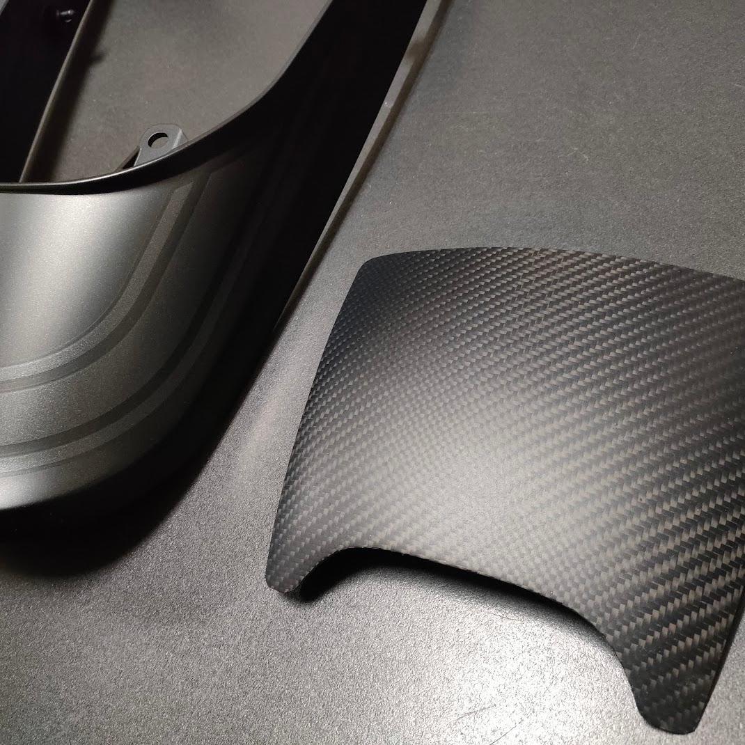 Z900RS SE カーボンパッド 2025用 メタリックブラック