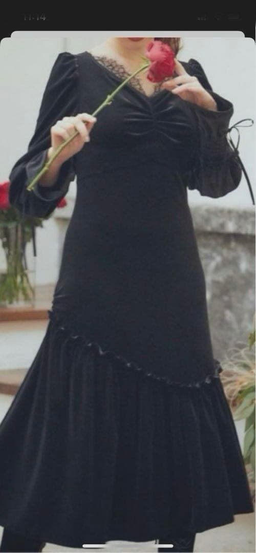 【即発送】Herlipto パーリップトゥ　ベロアワンピース　ブラック　ドレス