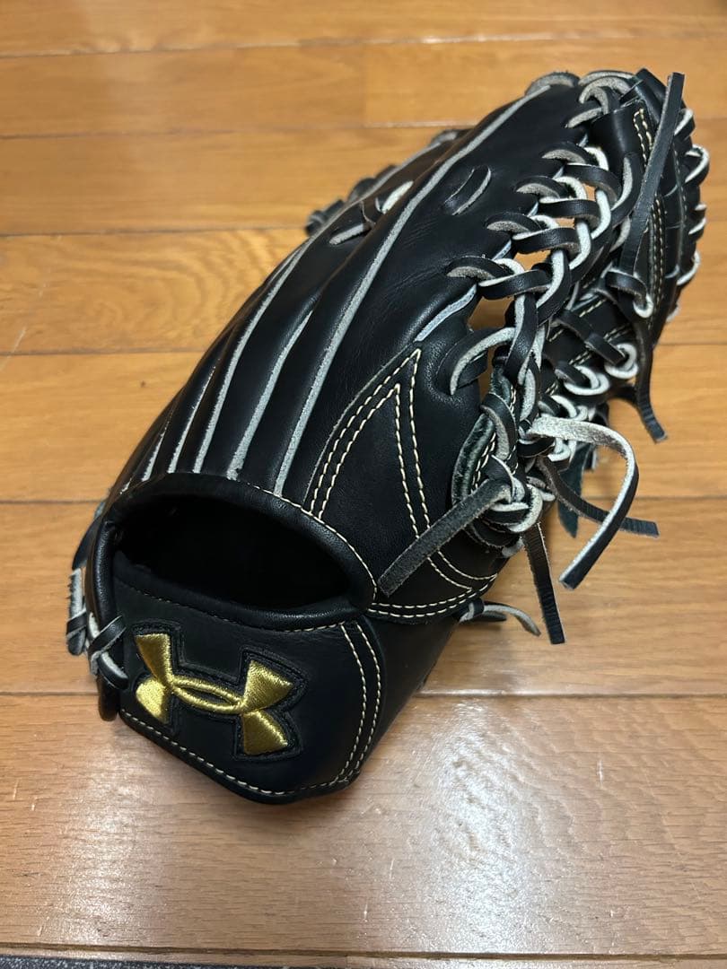 Under Armour 硬式野球グローブ 黒