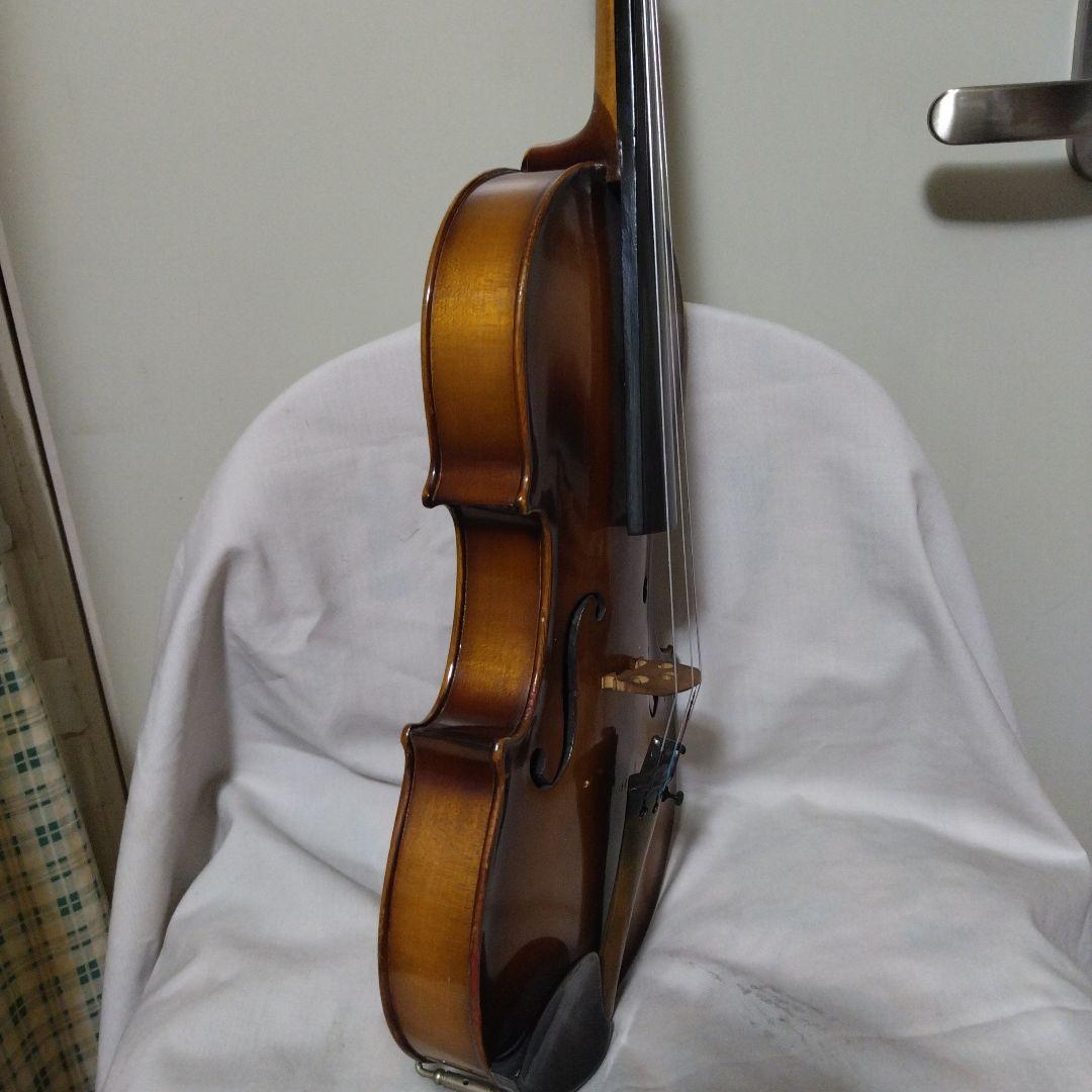 ♥大幅値下げしました♥スズキバイオリン4/4 NO．11♥弓、ケース、松脂付き