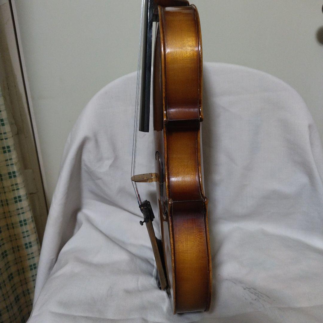 ♥大幅値下げしました♥スズキバイオリン4/4 NO．11♥弓、ケース、松脂付き