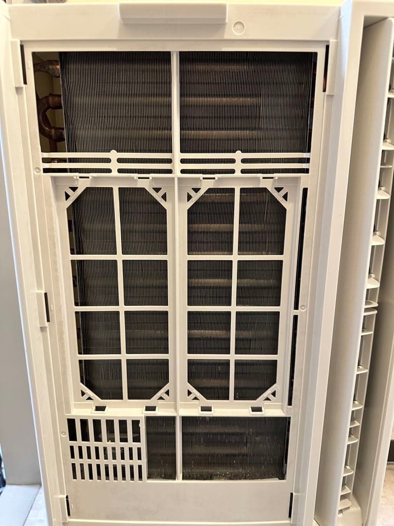 コロナ製　CW-1620 窓用エアコン 2020年製 窓枠とリモコン付です