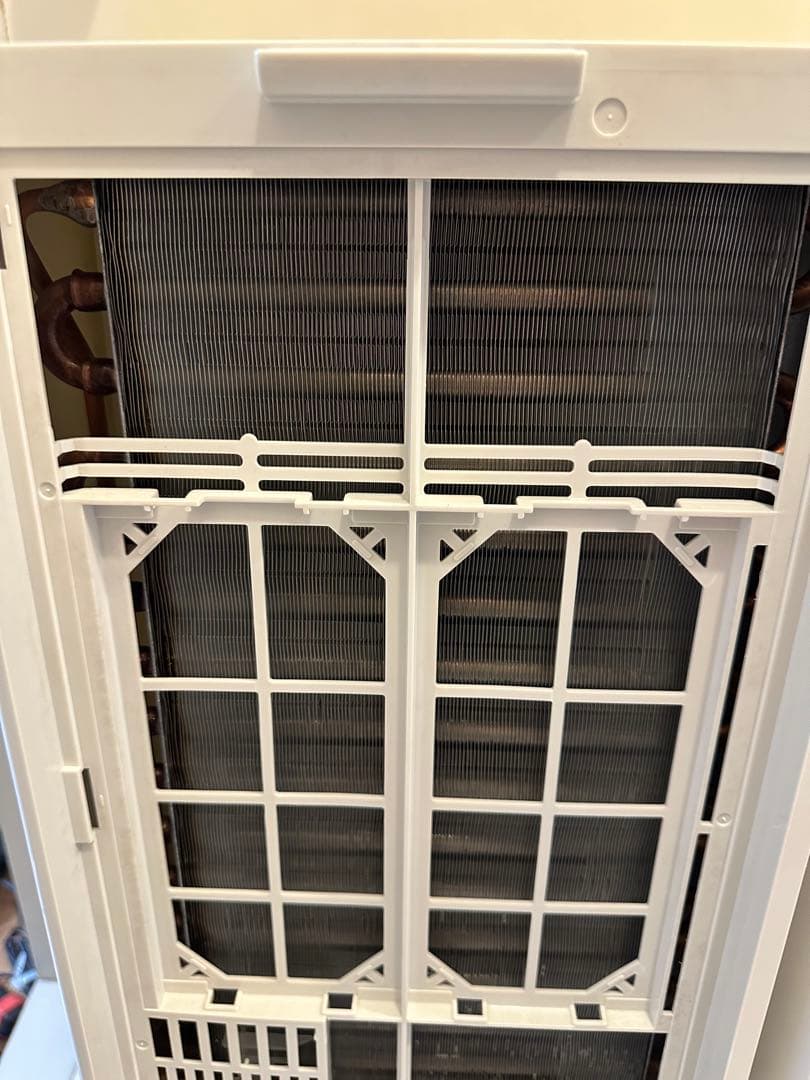 コロナ製　CW-1620 窓用エアコン 2020年製 窓枠とリモコン付です