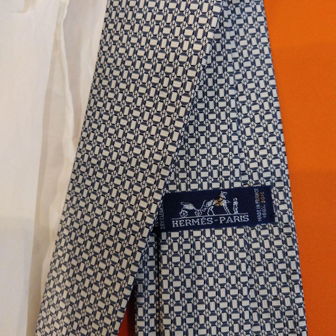 HERMES ネクタイ ネイビー/ホワイト 幾何学模様
