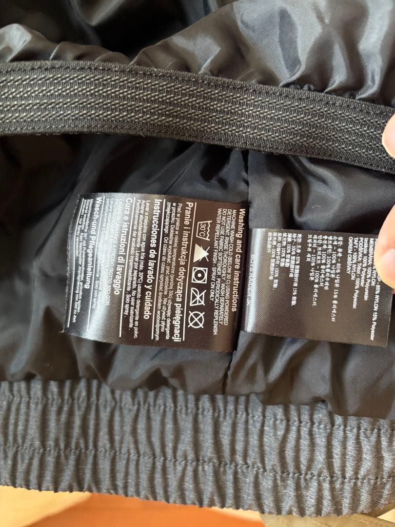 BURTON フード付きジャケット グレー/オリーブ　ジュニアM136-147