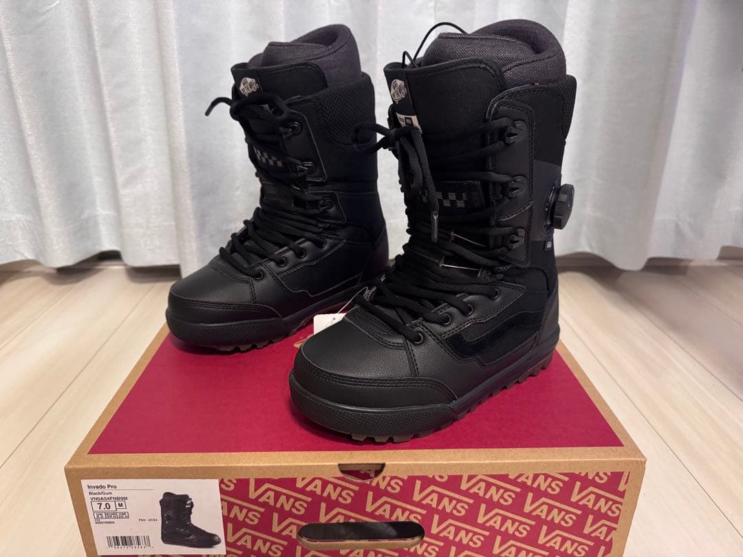 【新品未使用】VANS Invado Pro 25cm Black/Gum