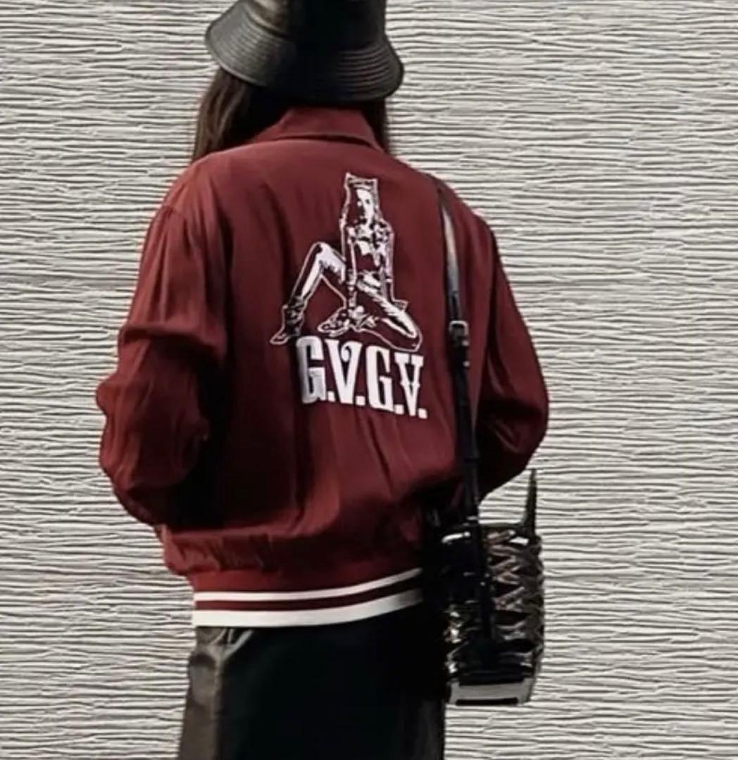 早い者勝ち！レア物☆美品☆ 【G.V.G.V.】総柄&刺繍『リバーシブル❕❗』