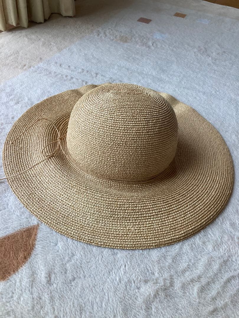 極美品　HELEN KAMINSKI 麦わら帽子 ベージュ　つば広約11センチ