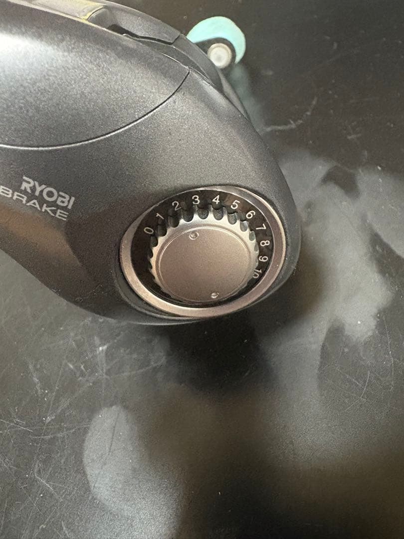 イクシオーネF300RFゴメクサスハンドル。美品。