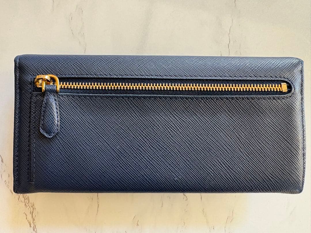 PRADA ネイビー リボン付き長財布