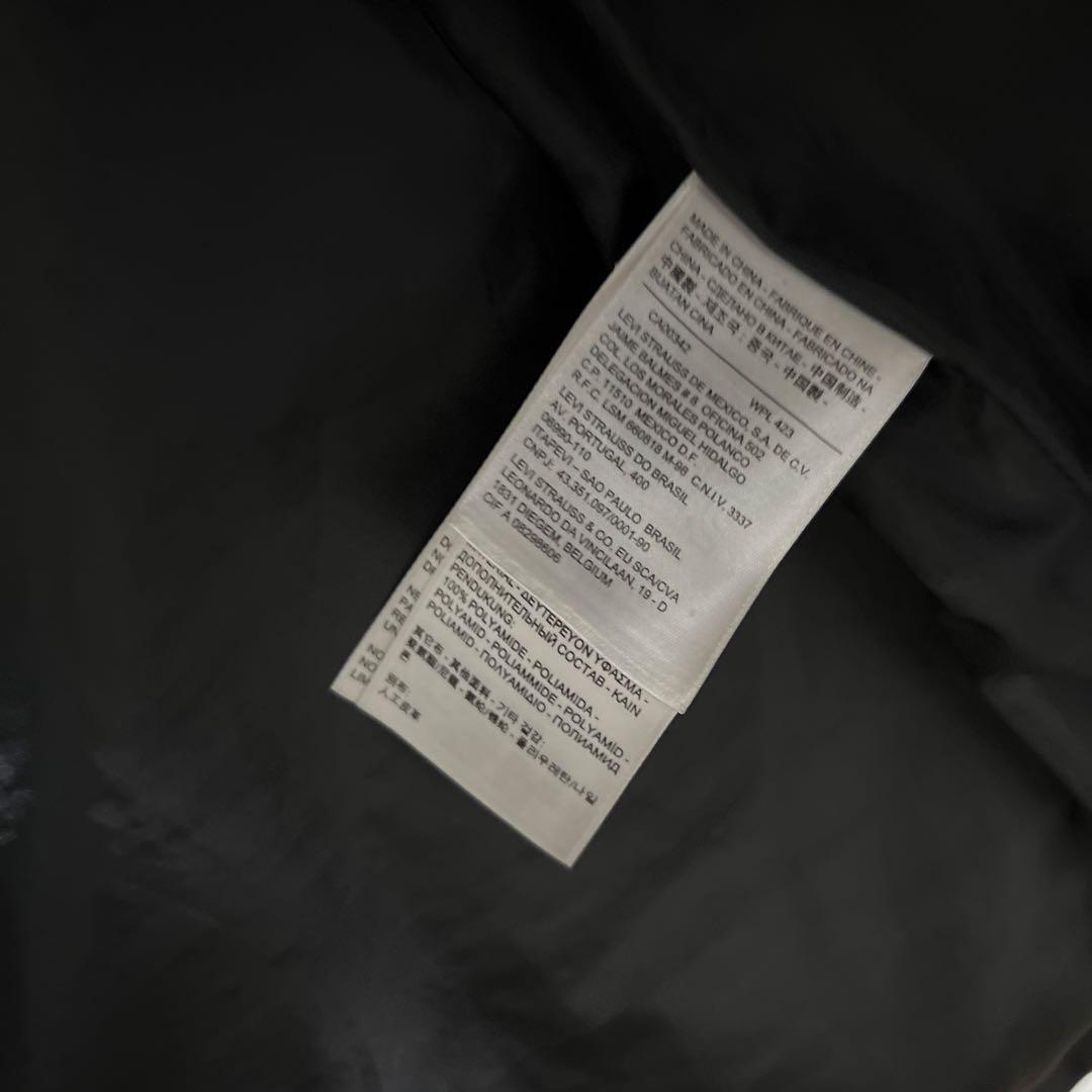 アメカジ　Levi's ダウンベスト ネイビー/ベージュ