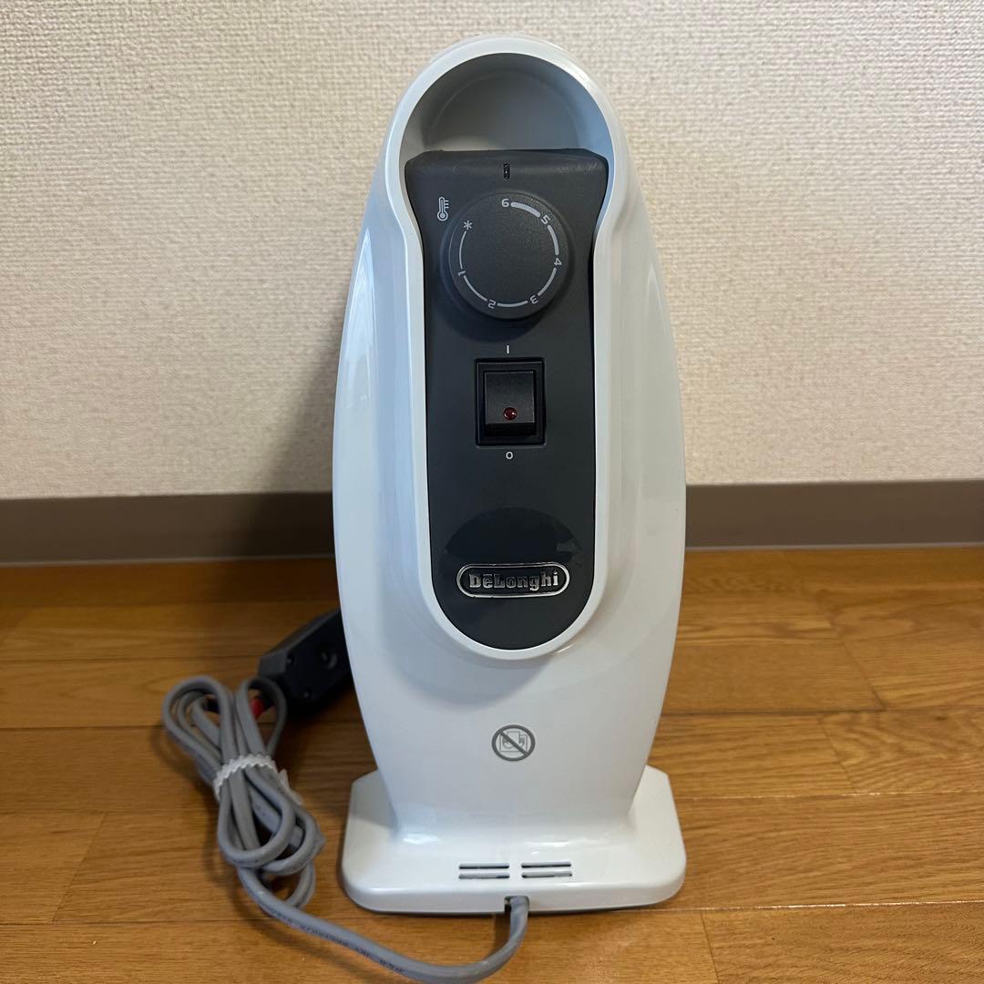 デロンギ オイルヒーター RHJ01A0505-DW 500W 小型 美品