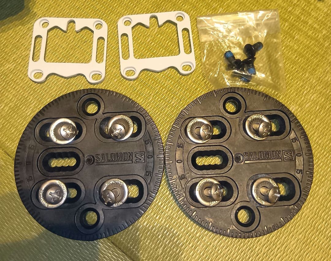 希少！美品！サロモン　WISHBONE　Sサイズ