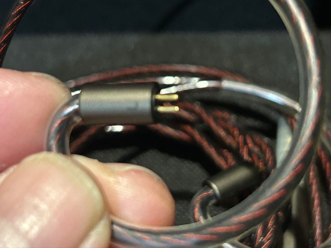 ARTPICAL Lucifer イヤホン