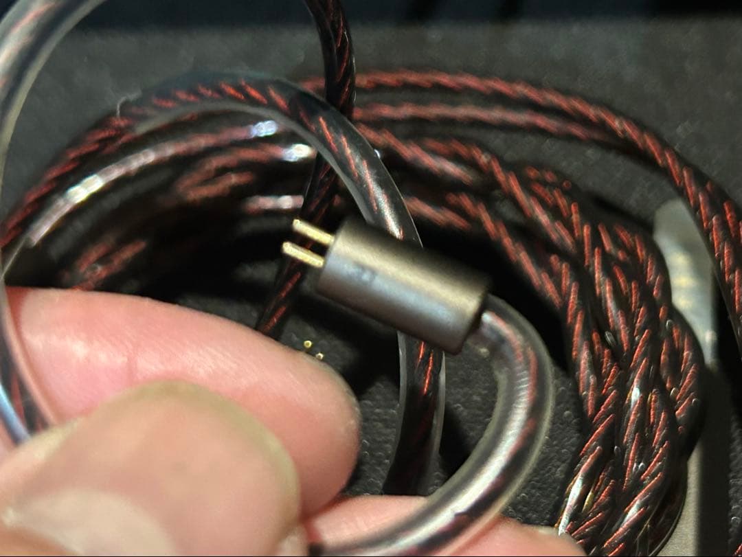 ARTPICAL Lucifer イヤホン