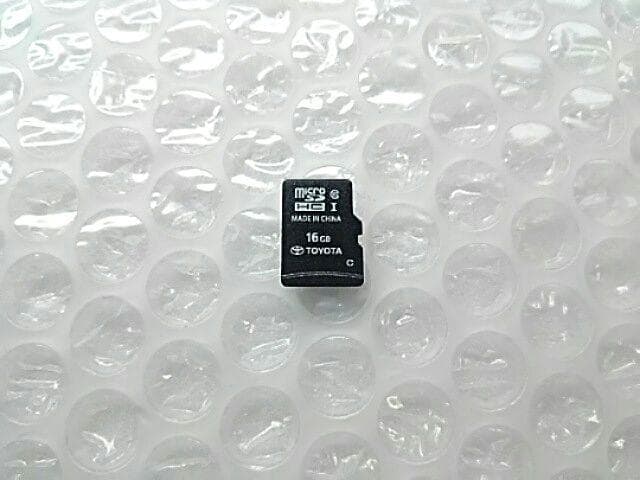 トヨタ 純正 NSZT-W66T 2024年 秋 版 地図更新 micro SD