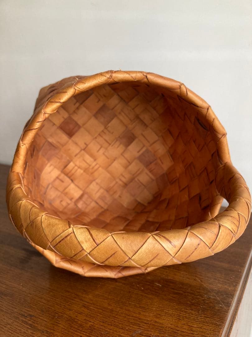 Galina ガリーナ さんの白樺かご（ラウンド）フィンランド　バスケット