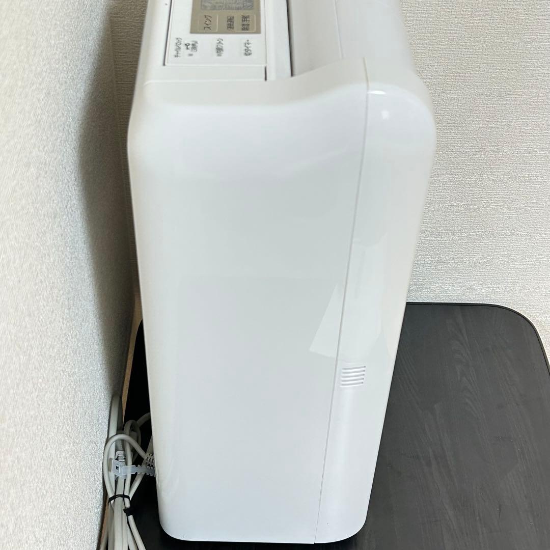 16様　　三菱 MJ-120MX-W 衣類乾燥除湿機 2012年