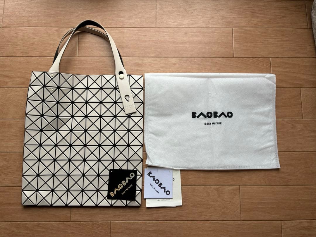 【新品】ISSEY Miyake BAOBAO トートバッグ