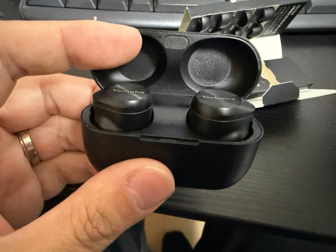 Technics AZ80 ワイヤレスイヤホン