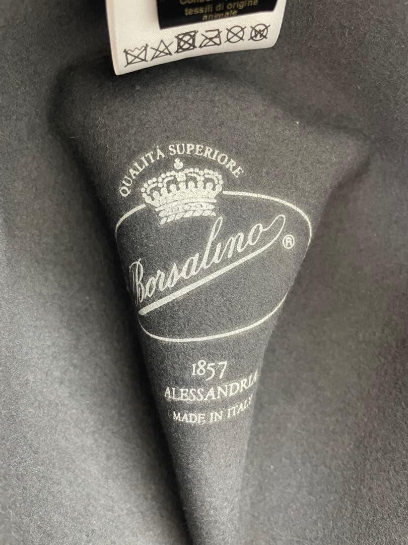 未使用品　ボルサリーノカーフレザーハット　グレー　フェルトウール秋冬お洒落滝マキ