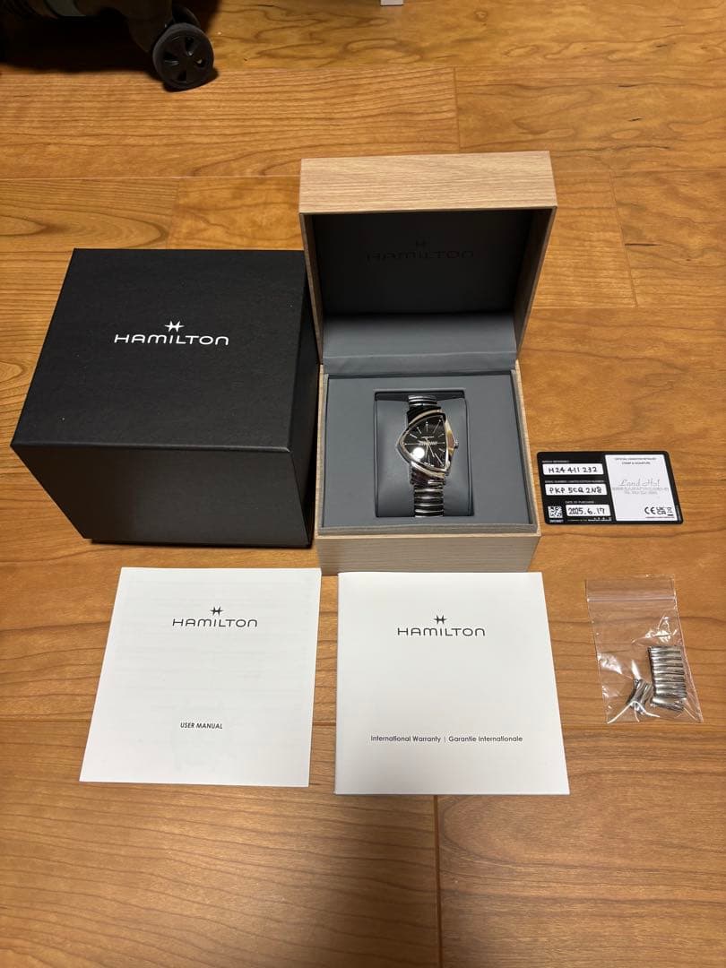 ハミルトン　ベンチュラ　60周年記念モデル