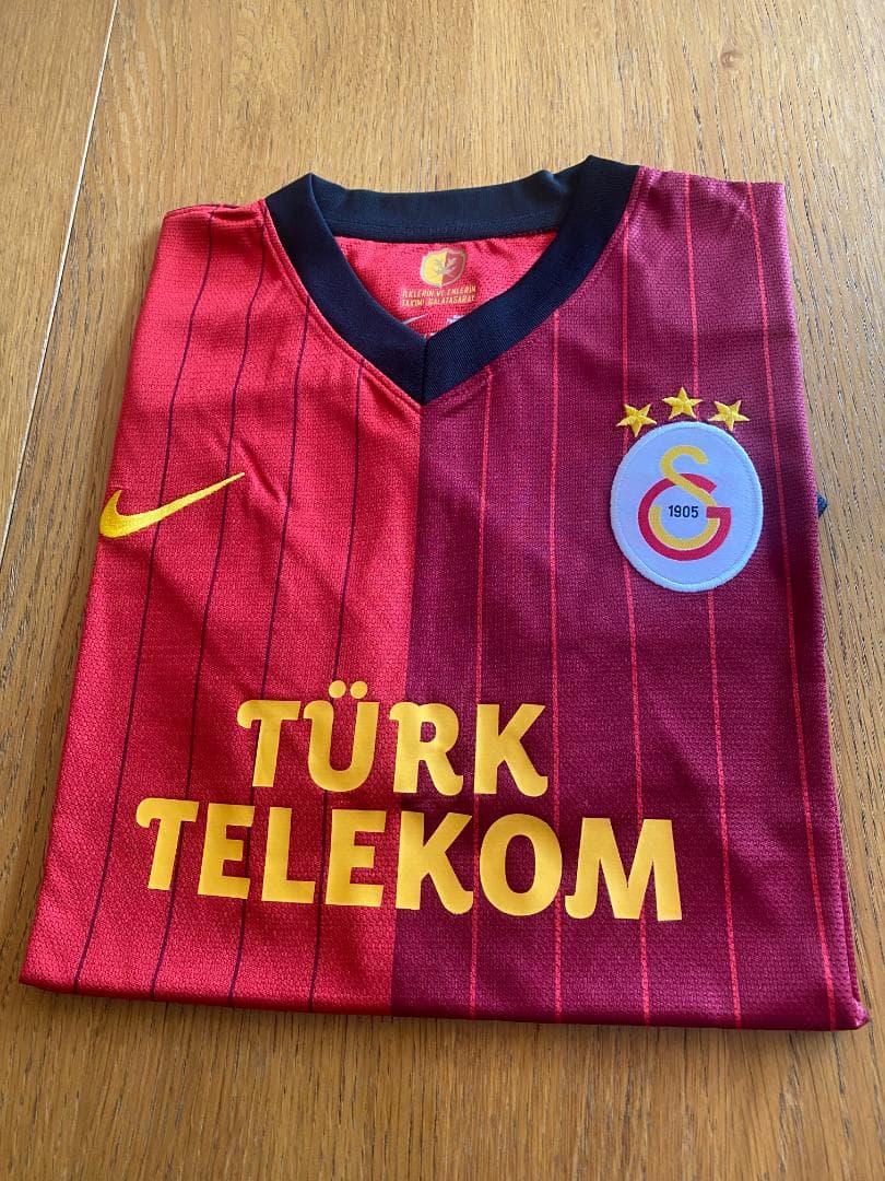 ガラタサライ Galatasaray シャツ XL 新品 ジョゼ・モウリーニョ