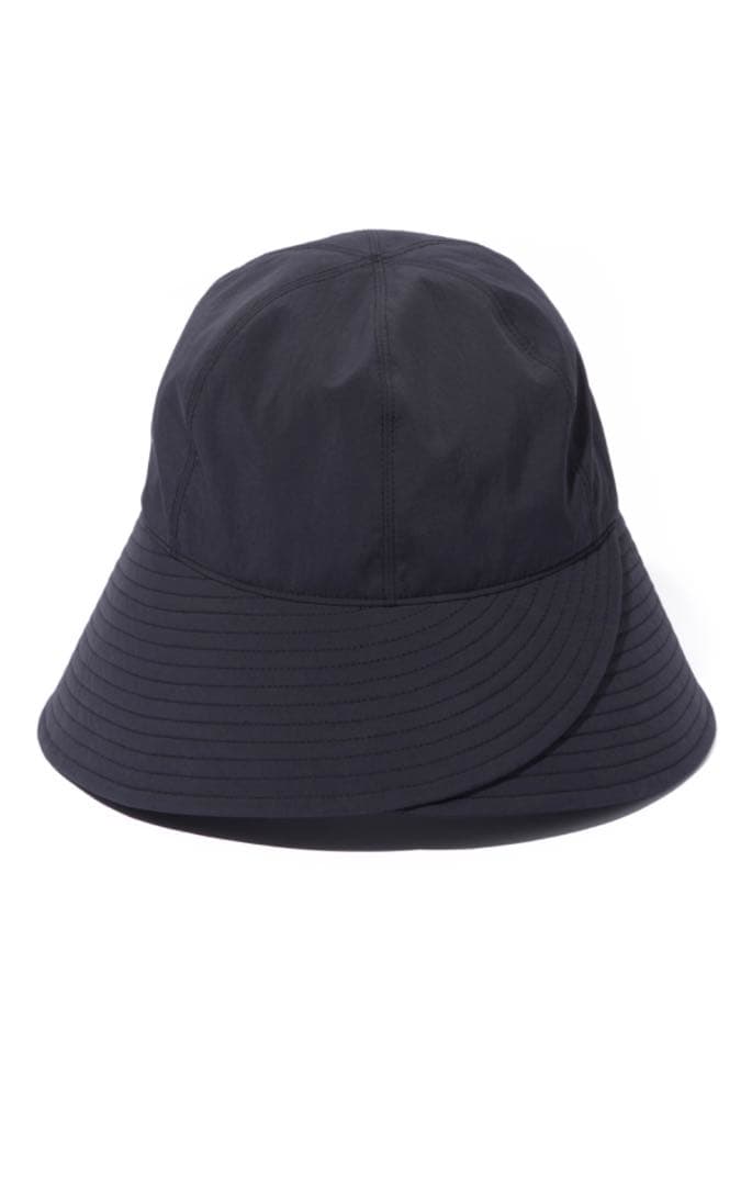 iris47 petal hat ブラック　美品