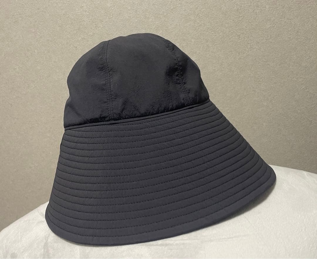 iris47 petal hat ブラック　美品