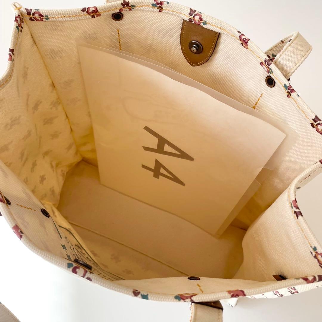 【極美品】COACH トートバッグ 花柄 ホース アンド キャリッジ 馬車 A4