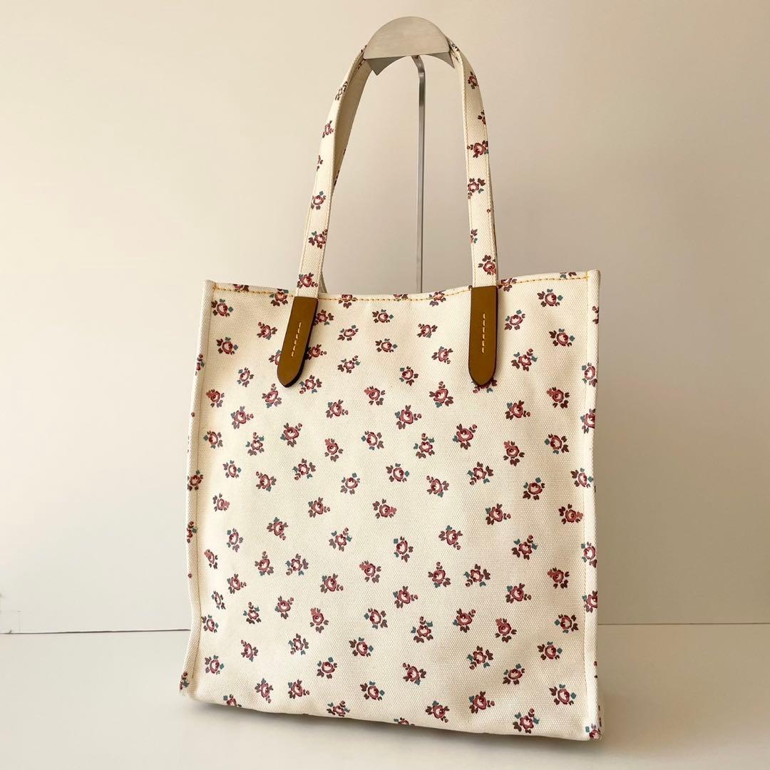 【極美品】COACH トートバッグ 花柄 ホース アンド キャリッジ 馬車 A4