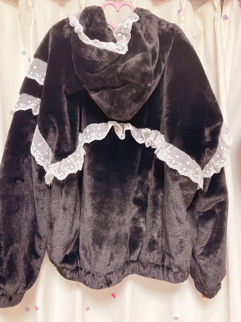 ヴォルカン&アフロダイティ ふわもこ ネコ耳フリルファーブルゾン