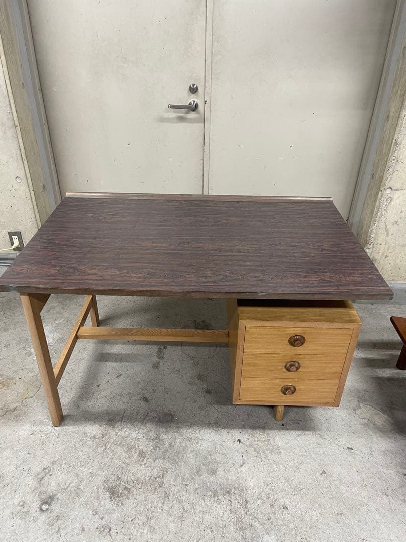 UT　ヴィンテージ デスク 机 60s北欧 モダン ミッドセンチュリー