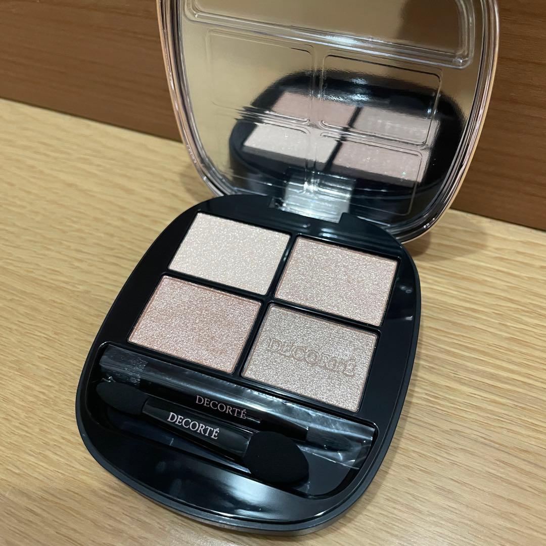 コスメデコルテ　スキンシャドウ デザイニング パレット09