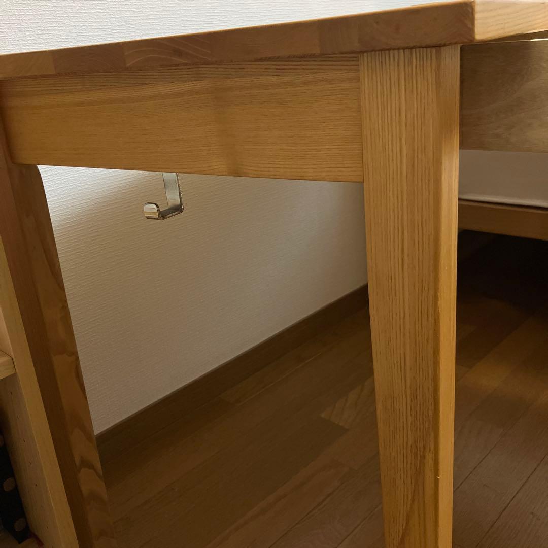 無印良品　タモ材デスク