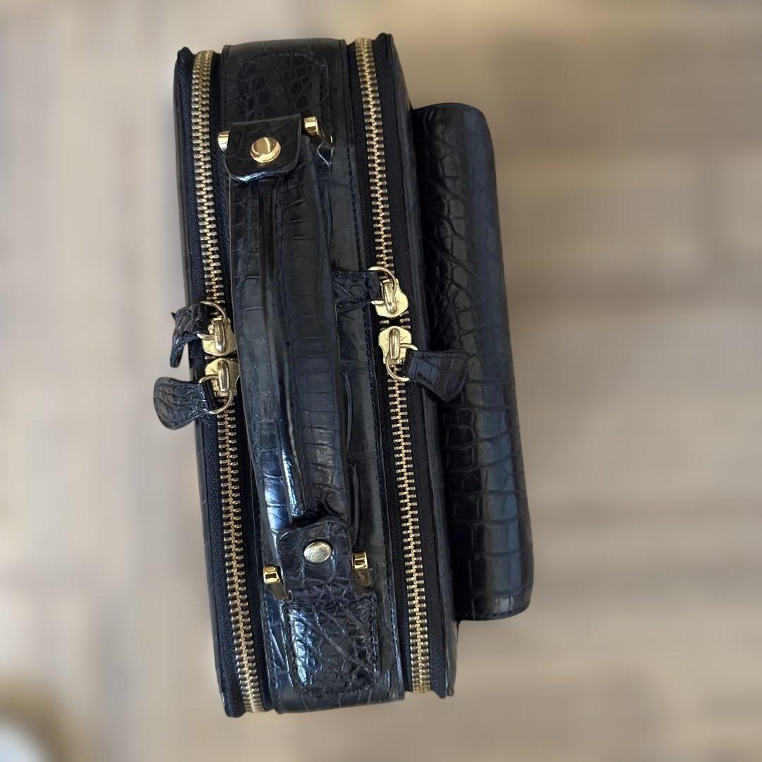 マットクロコダイルセカンドバッグ JRA認定品