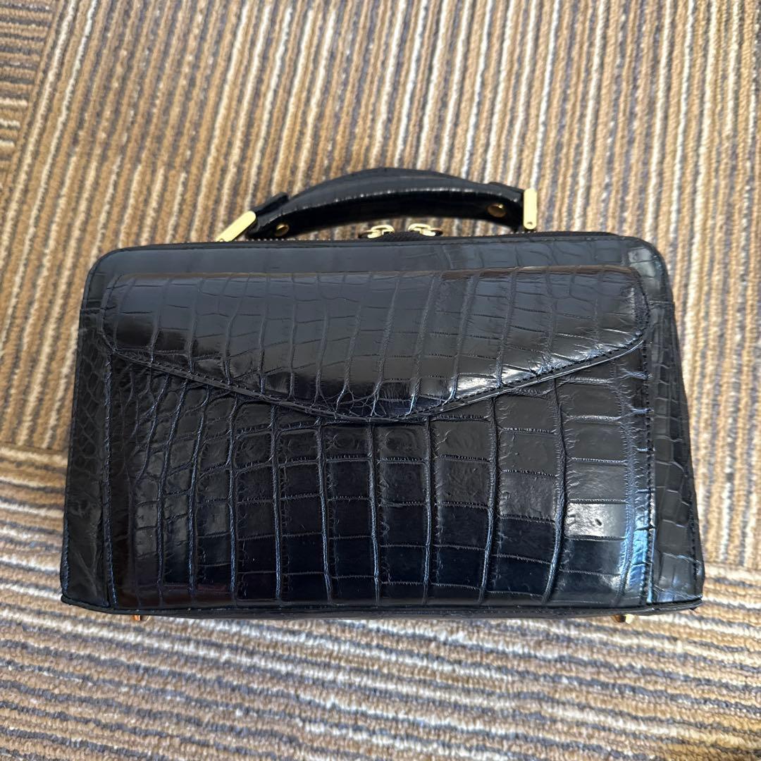 マットクロコダイルセカンドバッグ JRA認定品
